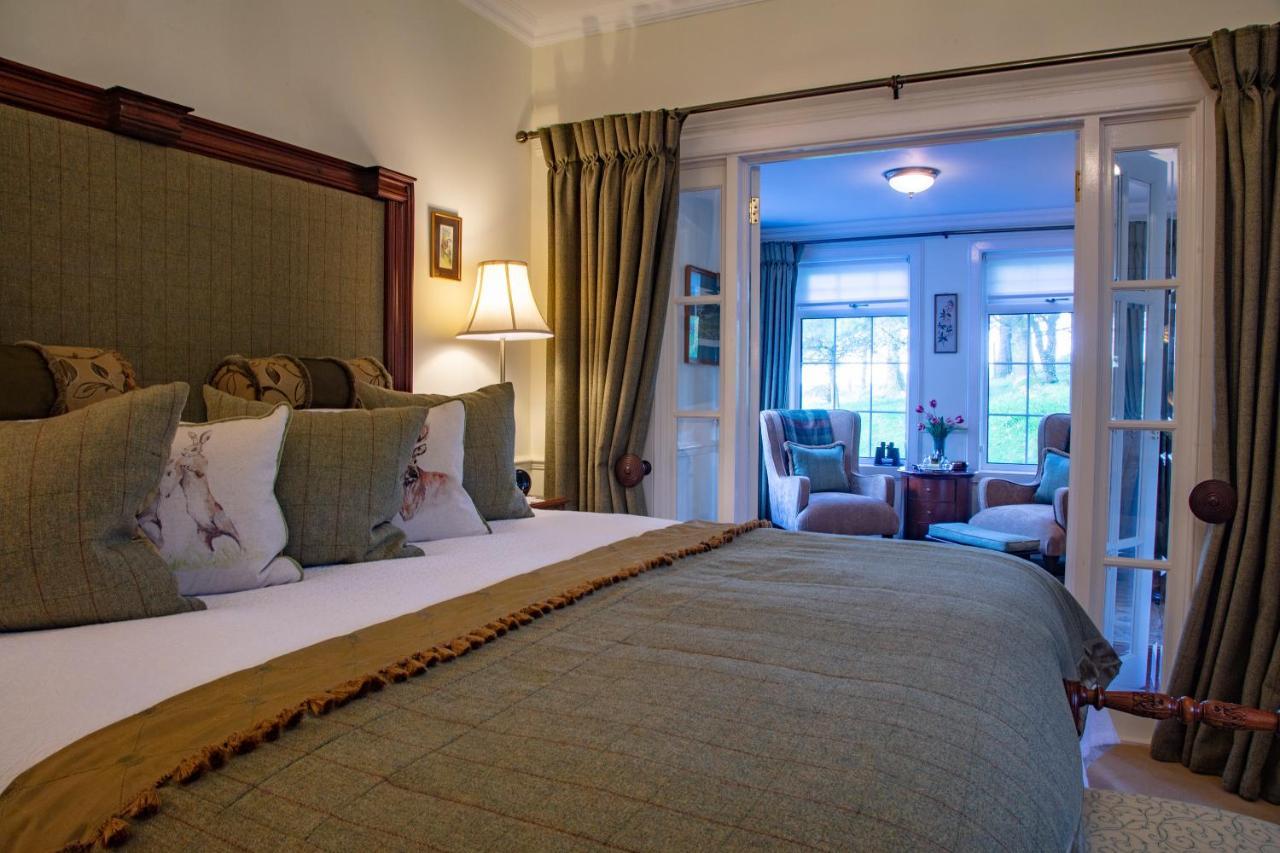 Kilmeny Hotel Ballygrant Exterior photo